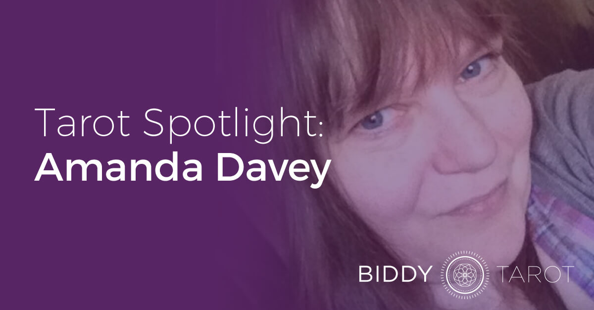 FB-Blog-20161020-tarot-spotlight-amanda-davey