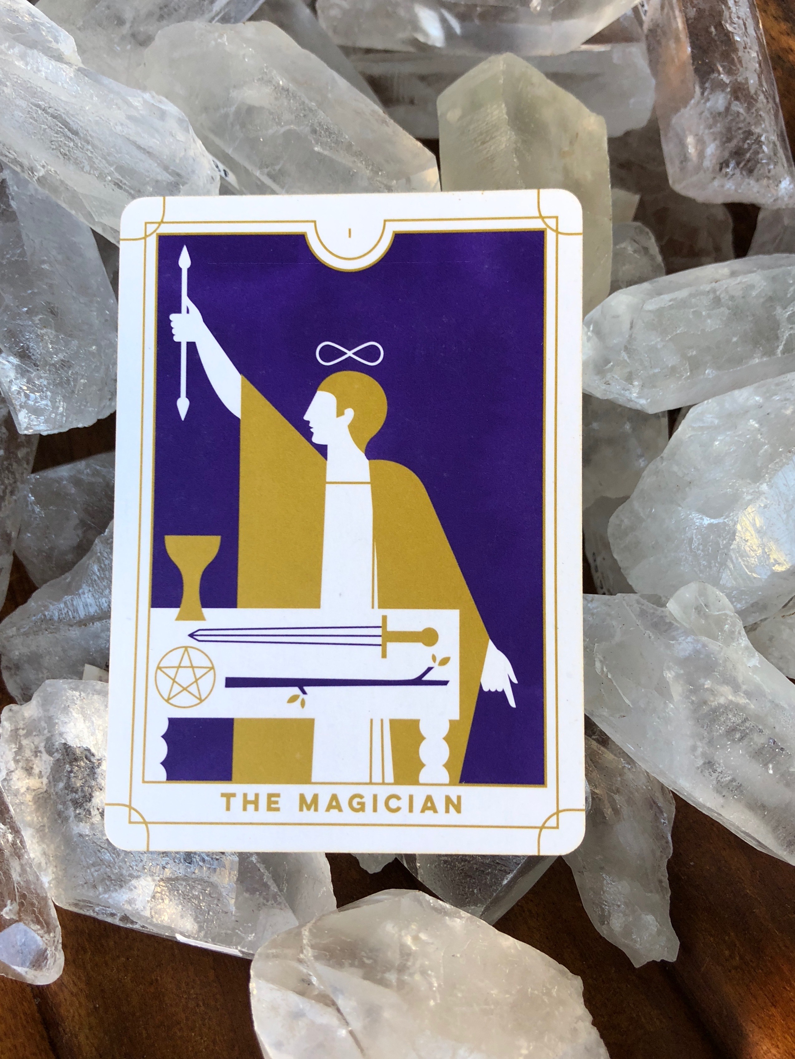 3 Easy Ways to Start Using Crystals in Your Tarot Practice